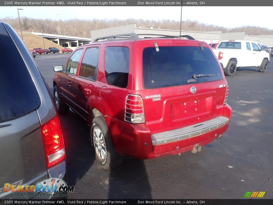 2005 Mercury Mariner Premier 4WD Vivid Red / Pebble/Light Parchment Photo #9