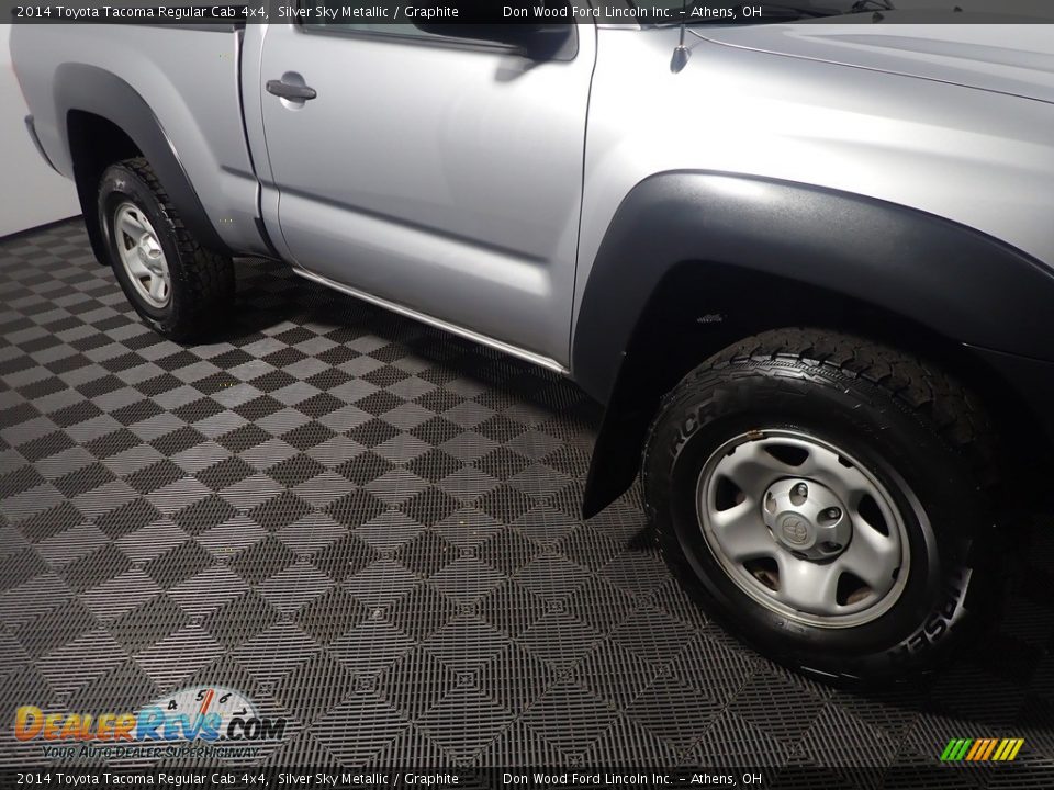 2014 Toyota Tacoma Regular Cab 4x4 Silver Sky Metallic / Graphite Photo #3