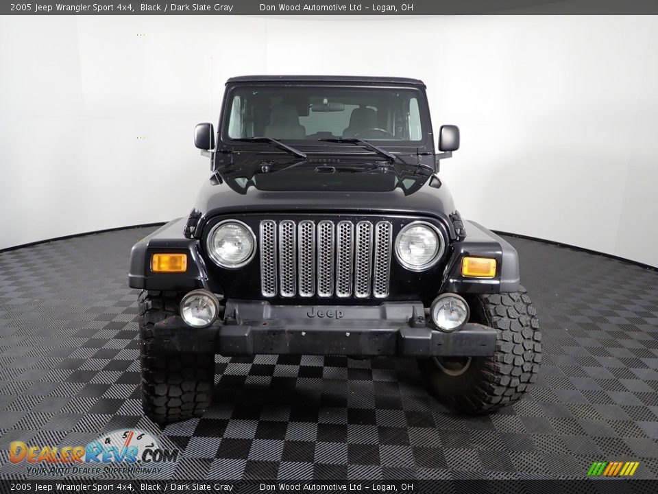 2005 Jeep Wrangler Sport 4x4 Black / Dark Slate Gray Photo #4