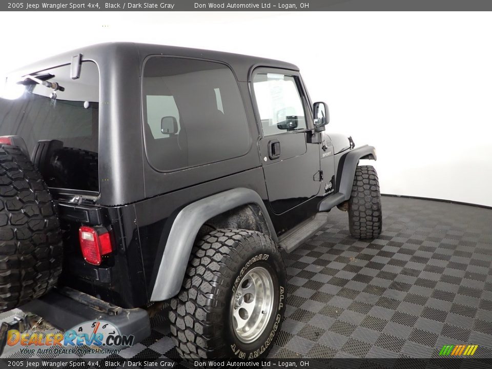 2005 Jeep Wrangler Sport 4x4 Black / Dark Slate Gray Photo #14