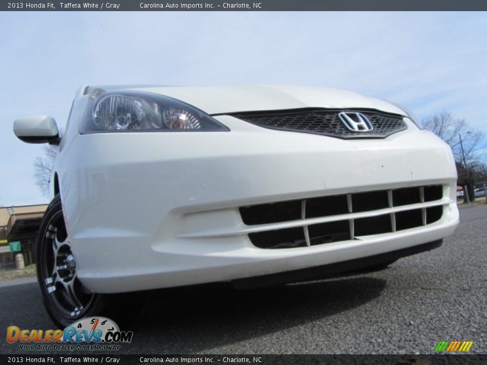 2013 Honda Fit Taffeta White / Gray Photo #2