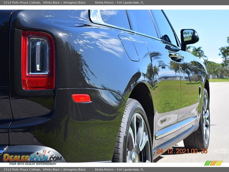 2019 Rolls-Royce Cullinan Infinity Black / Armagnac/Black Photo #9