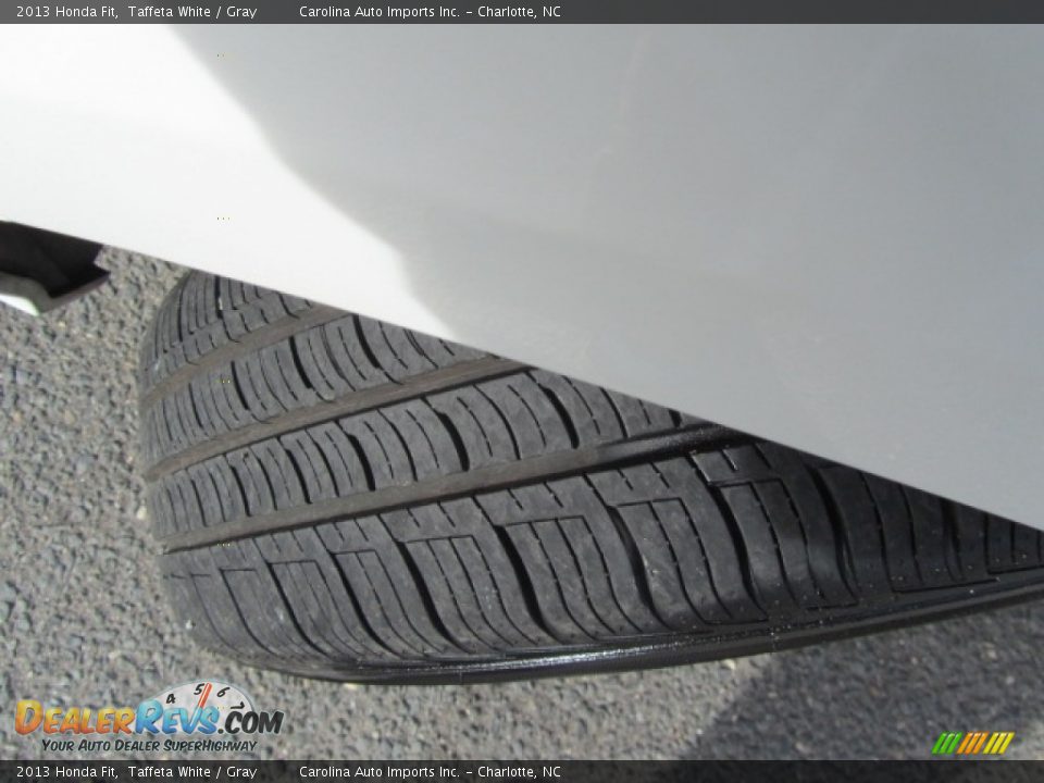 2013 Honda Fit Taffeta White / Gray Photo #27