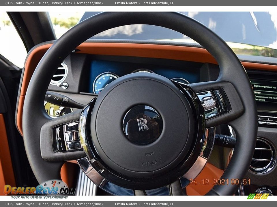 2019 Rolls-Royce Cullinan  Steering Wheel Photo #54
