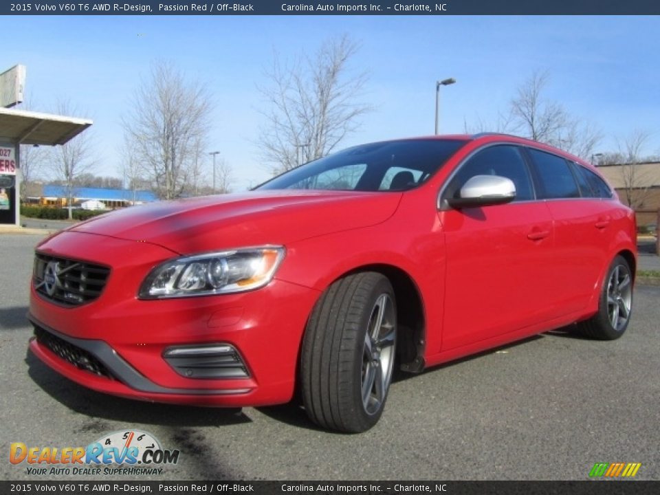 Front 3/4 View of 2015 Volvo V60 T6 AWD R-Design Photo #6