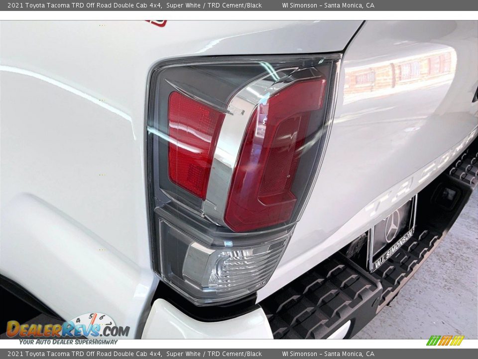 2021 Toyota Tacoma TRD Off Road Double Cab 4x4 Super White / TRD Cement/Black Photo #29