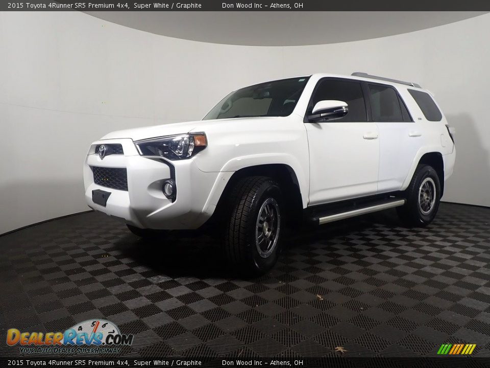 2015 Toyota 4Runner SR5 Premium 4x4 Super White / Graphite Photo #11