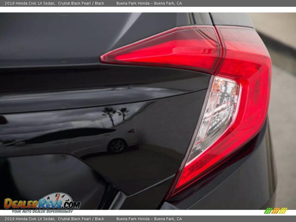 2019 Honda Civic LX Sedan Crystal Black Pearl / Black Photo #13