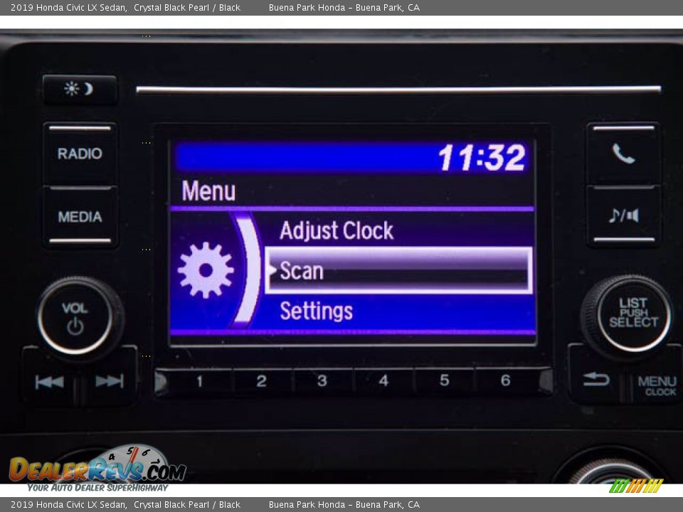 2019 Honda Civic LX Sedan Crystal Black Pearl / Black Photo #26