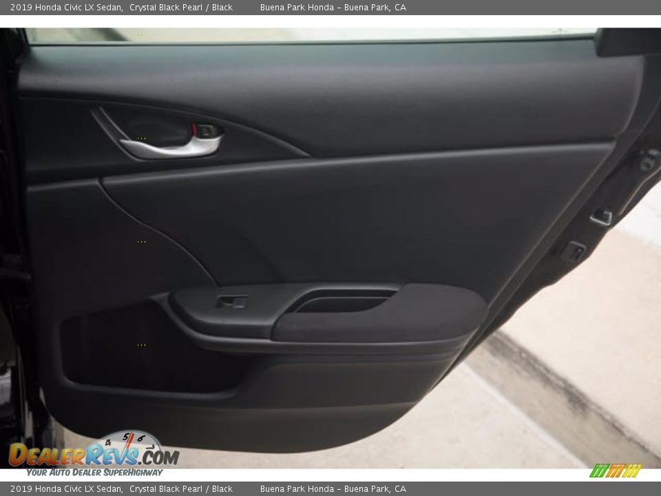 2019 Honda Civic LX Sedan Crystal Black Pearl / Black Photo #32