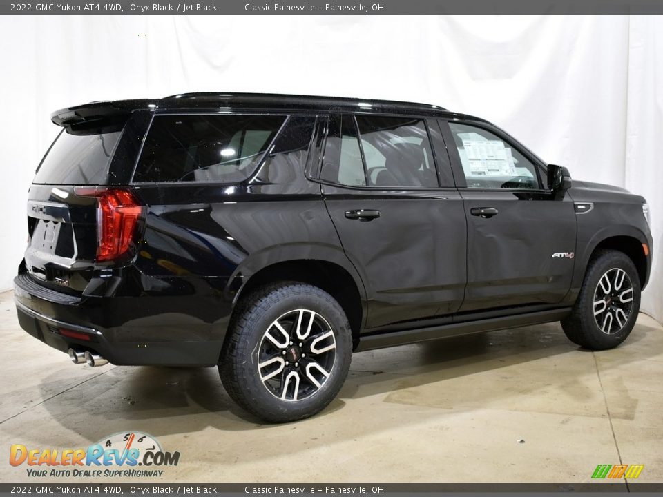 2022 GMC Yukon AT4 4WD Onyx Black / Jet Black Photo #2