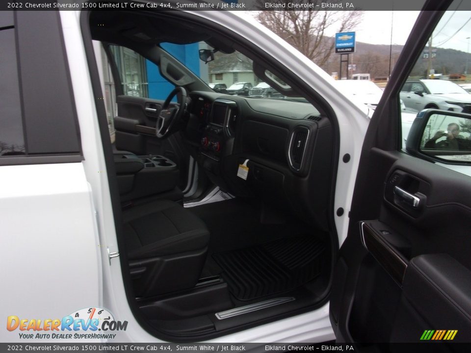 2022 Chevrolet Silverado 1500 Limited LT Crew Cab 4x4 Summit White / Jet Black Photo #17