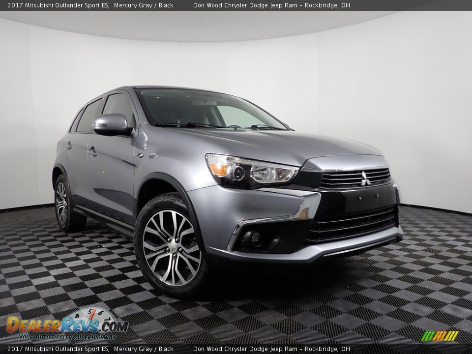 Front 3/4 View of 2017 Mitsubishi Outlander Sport ES Photo #1