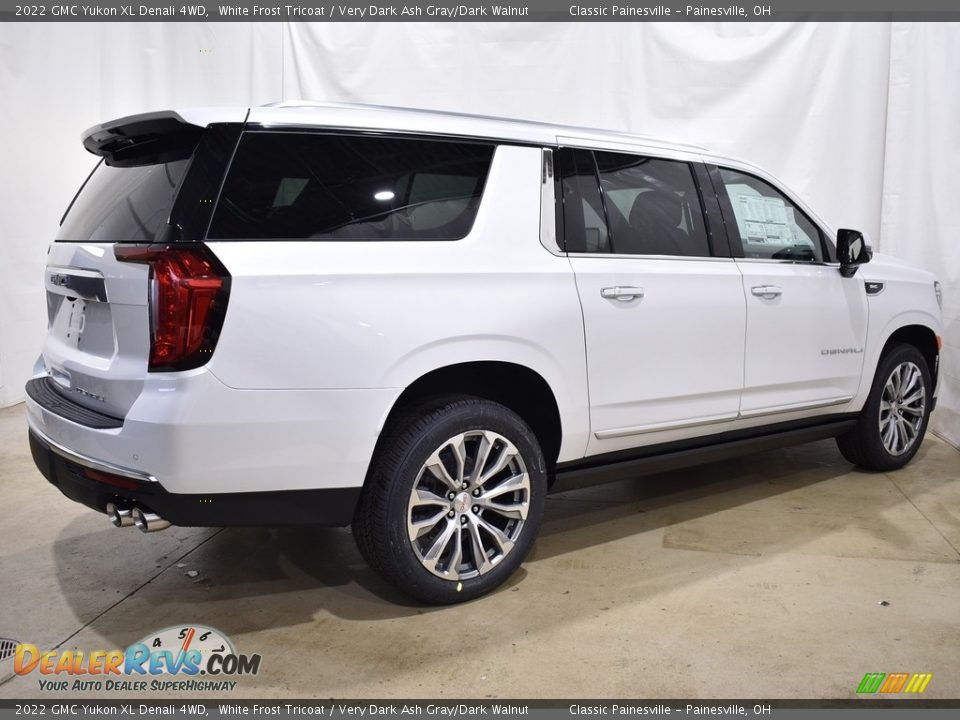 2022 GMC Yukon XL Denali 4WD White Frost Tricoat / Very Dark Ash Gray/Dark Walnut Photo #2