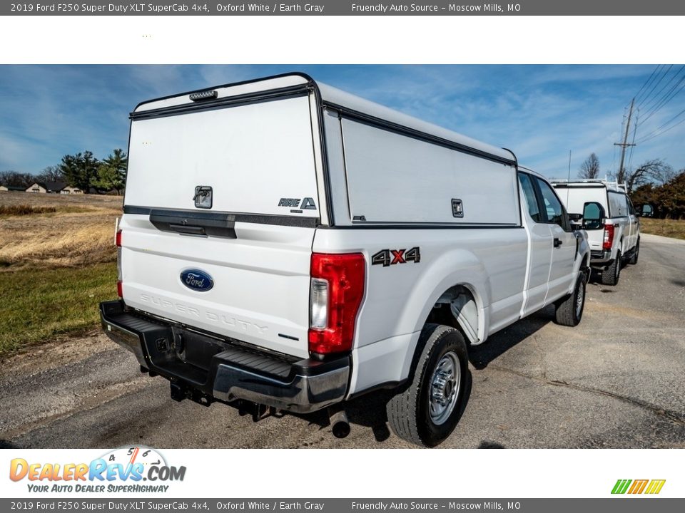 2019 Ford F250 Super Duty XLT SuperCab 4x4 Oxford White / Earth Gray Photo #4