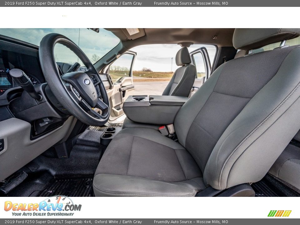 2019 Ford F250 Super Duty XLT SuperCab 4x4 Oxford White / Earth Gray Photo #18