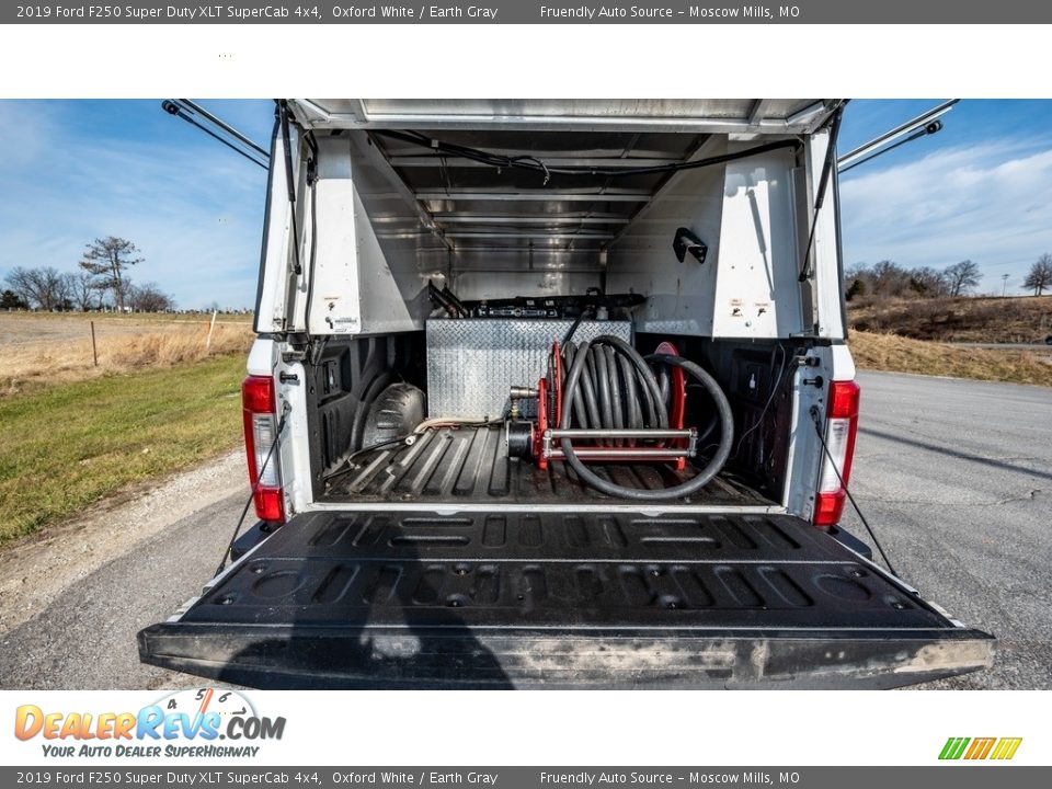 2019 Ford F250 Super Duty XLT SuperCab 4x4 Oxford White / Earth Gray Photo #23