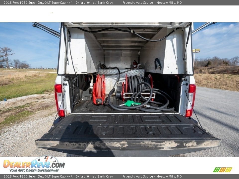 2018 Ford F250 Super Duty XLT SuperCab 4x4 Oxford White / Earth Gray Photo #23