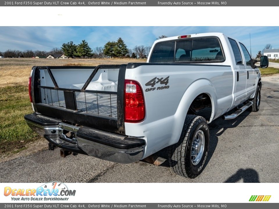 2001 Ford F350 Super Duty XLT Crew Cab 4x4 Oxford White / Medium Parchment Photo #4