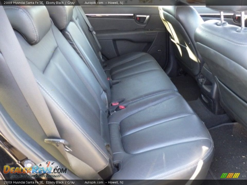 2009 Hyundai Santa Fe SE Ebony Black / Gray Photo #10