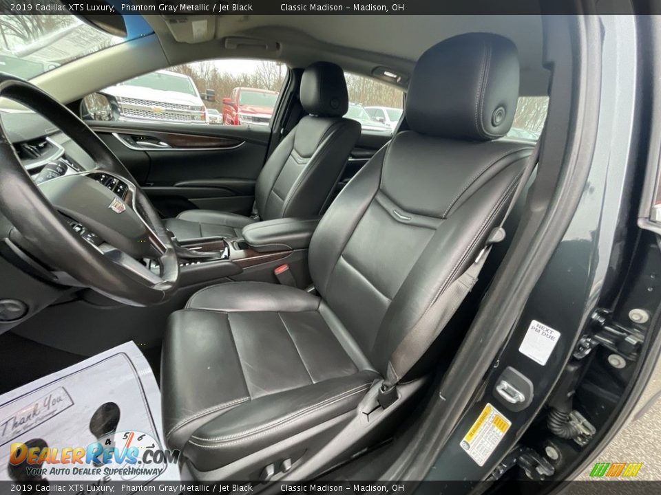 Front Seat of 2019 Cadillac XTS Luxury Photo #7