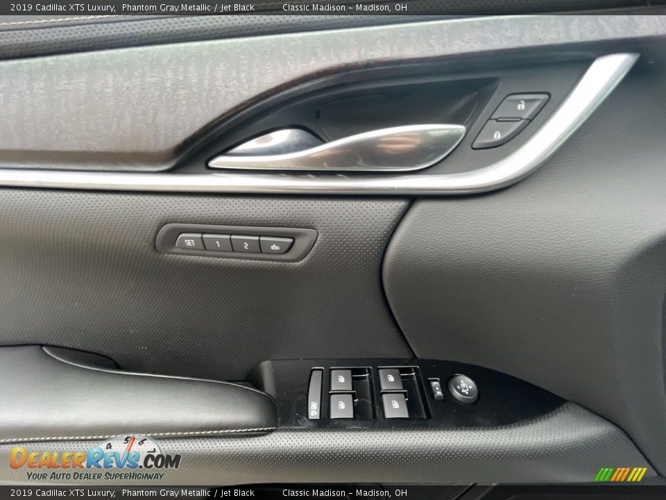 2019 Cadillac XTS Luxury Phantom Gray Metallic / Jet Black Photo #9
