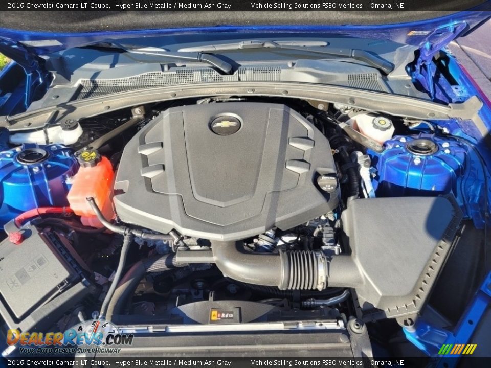 2016 Chevrolet Camaro LT Coupe Hyper Blue Metallic / Medium Ash Gray Photo #7