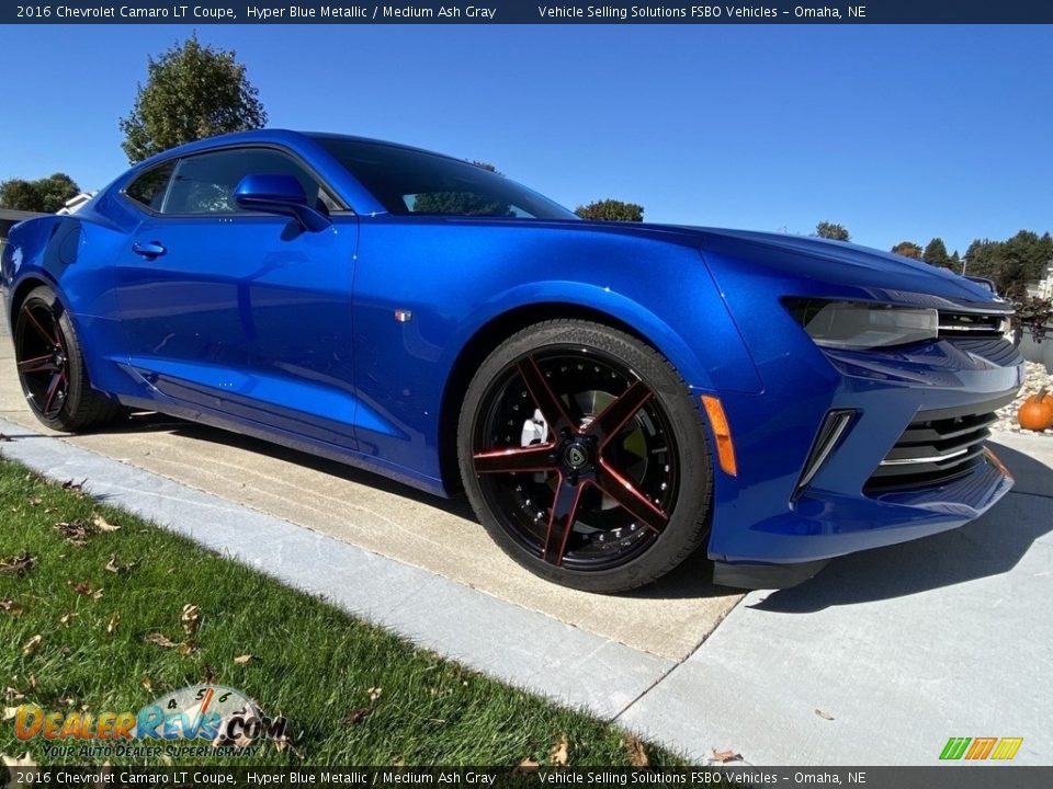 Hyper Blue Metallic 2016 Chevrolet Camaro LT Coupe Photo #11