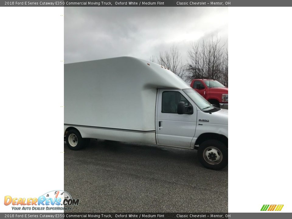 2018 Ford E Series Cutaway E350 Commercial Moving Truck Oxford White / Medium Flint Photo #3