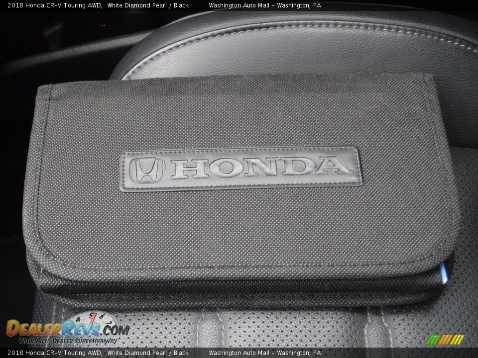 2018 Honda CR-V Touring AWD White Diamond Pearl / Black Photo #30