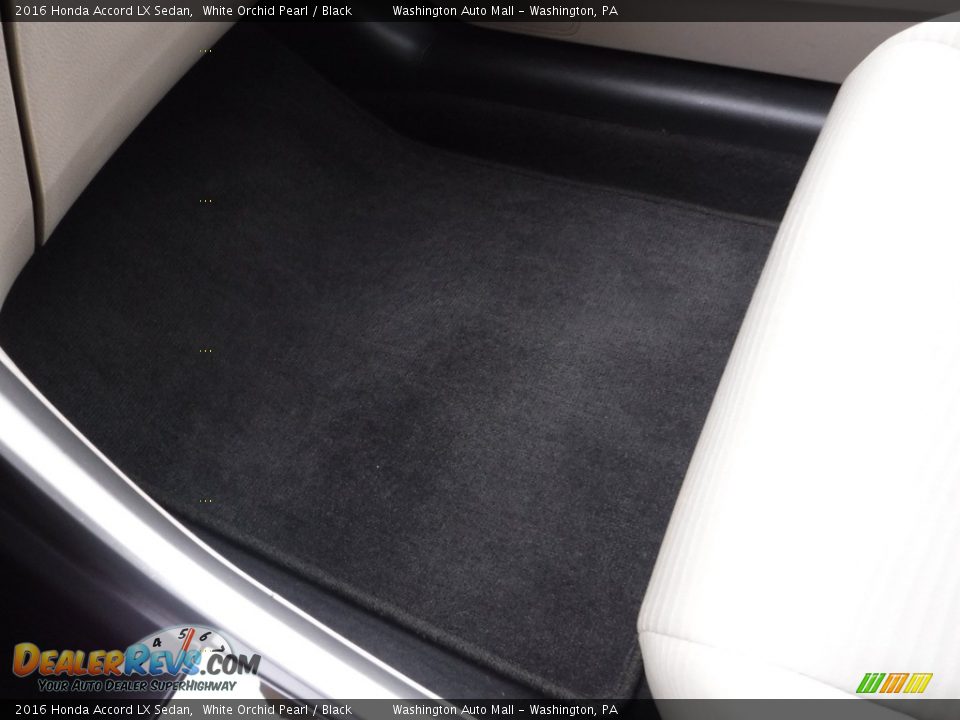 2016 Honda Accord LX Sedan White Orchid Pearl / Black Photo #22