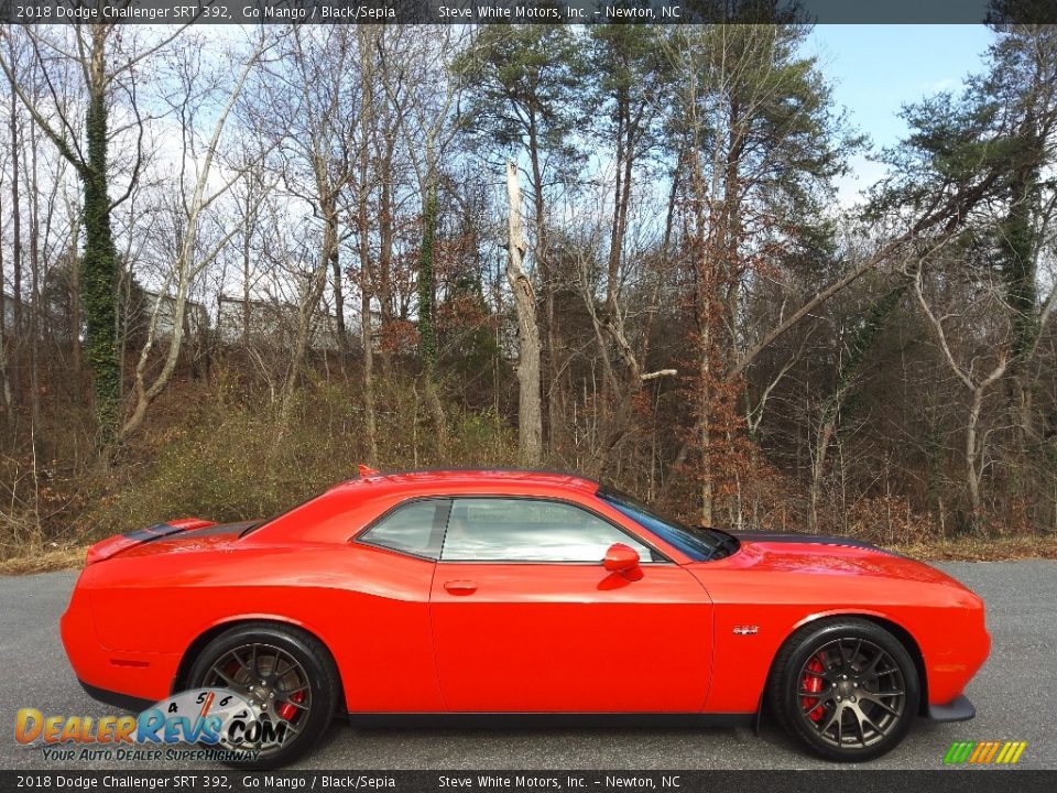 Go Mango 2018 Dodge Challenger SRT 392 Photo #5