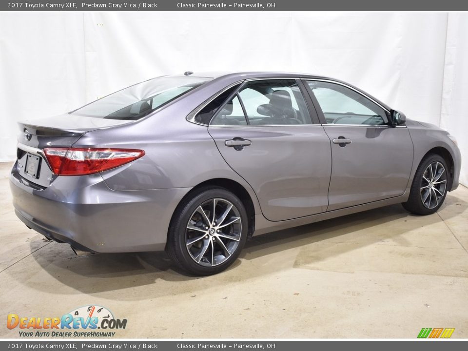 2017 Toyota Camry XLE Predawn Gray Mica / Black Photo #2