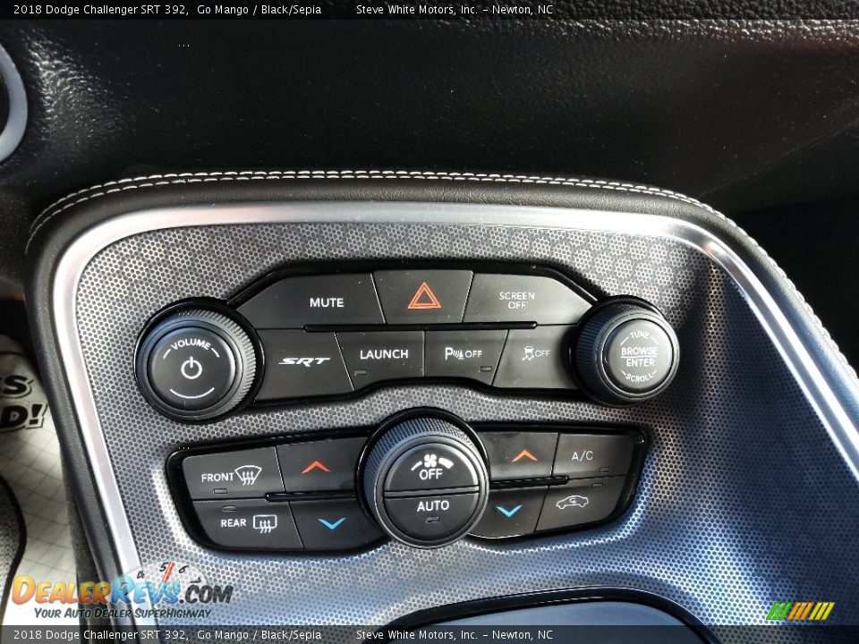 Controls of 2018 Dodge Challenger SRT 392 Photo #26