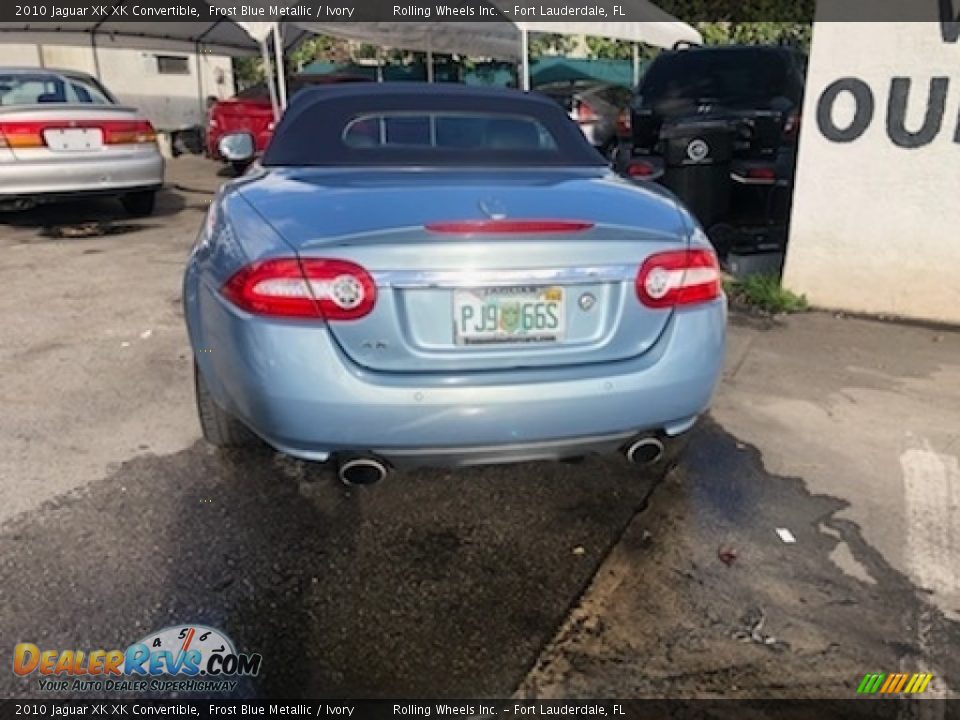 2010 Jaguar XK XK Convertible Frost Blue Metallic / Ivory Photo #4