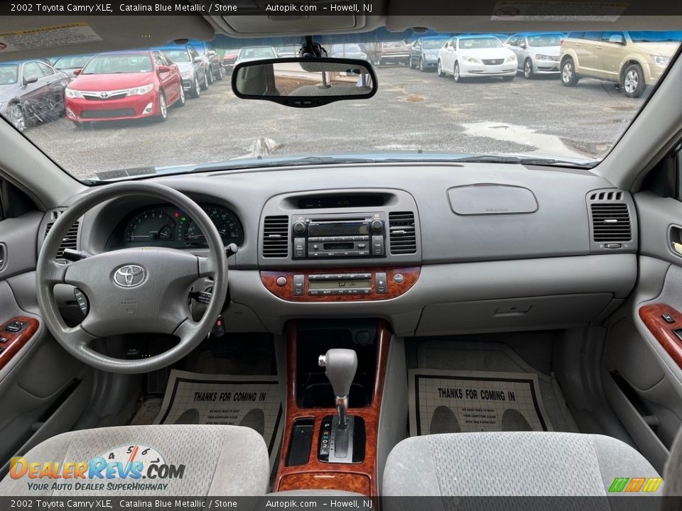 2002 Toyota Camry XLE Catalina Blue Metallic / Stone Photo #17