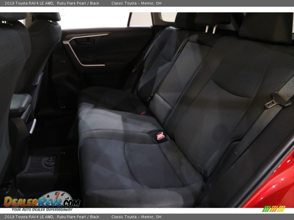 2019 Toyota RAV4 LE AWD Ruby Flare Pearl / Black Photo #16