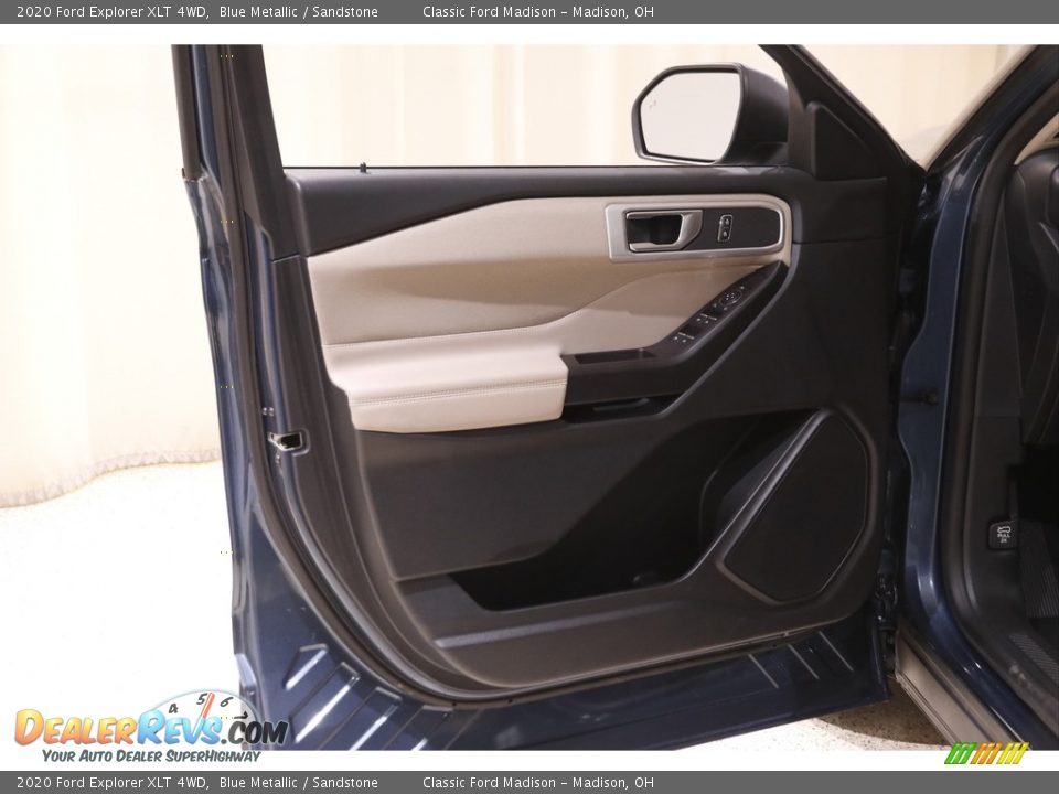 2020 Ford Explorer XLT 4WD Blue Metallic / Sandstone Photo #4