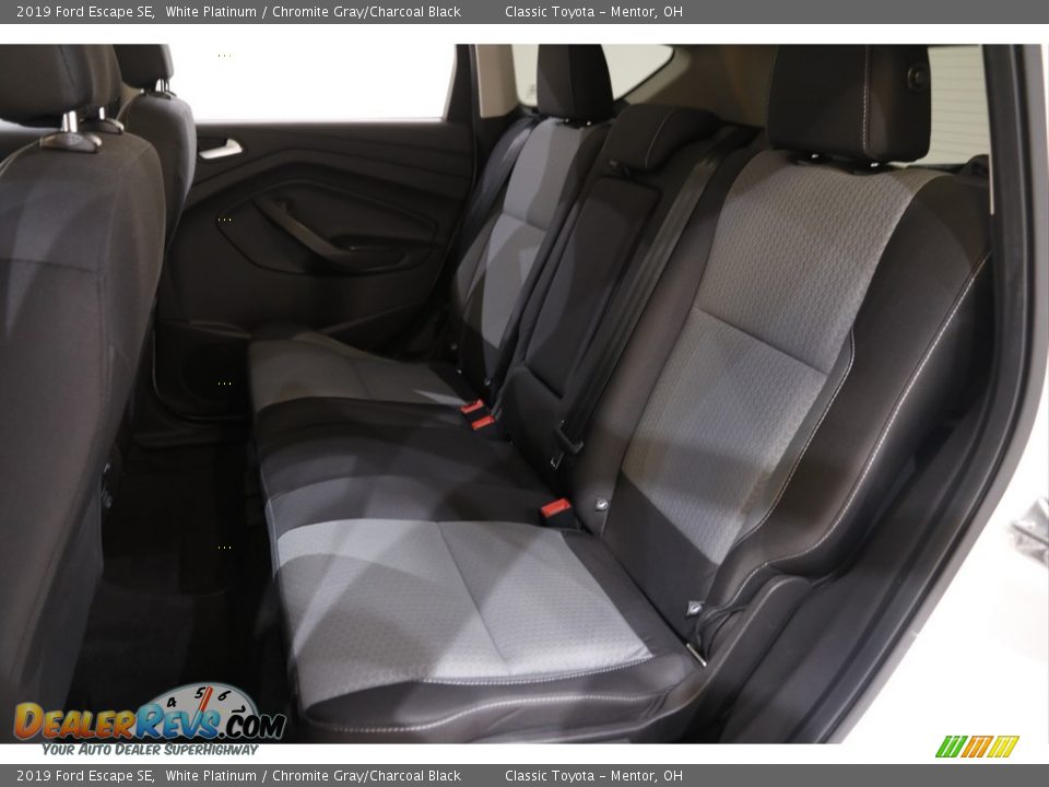 2019 Ford Escape SE White Platinum / Chromite Gray/Charcoal Black Photo #16