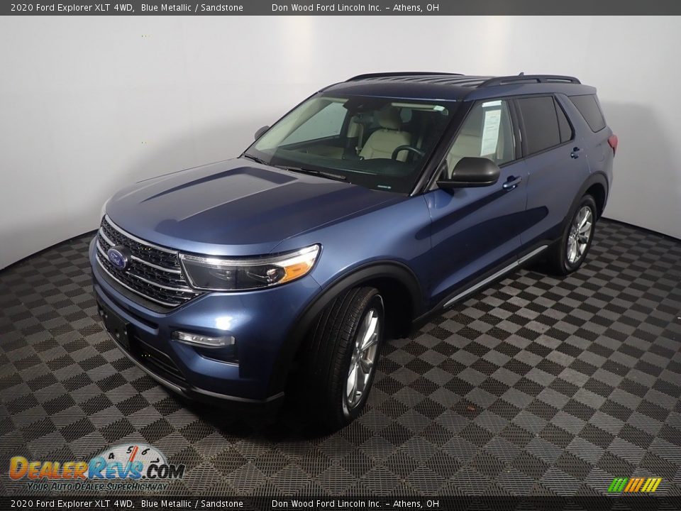 2020 Ford Explorer XLT 4WD Blue Metallic / Sandstone Photo #9
