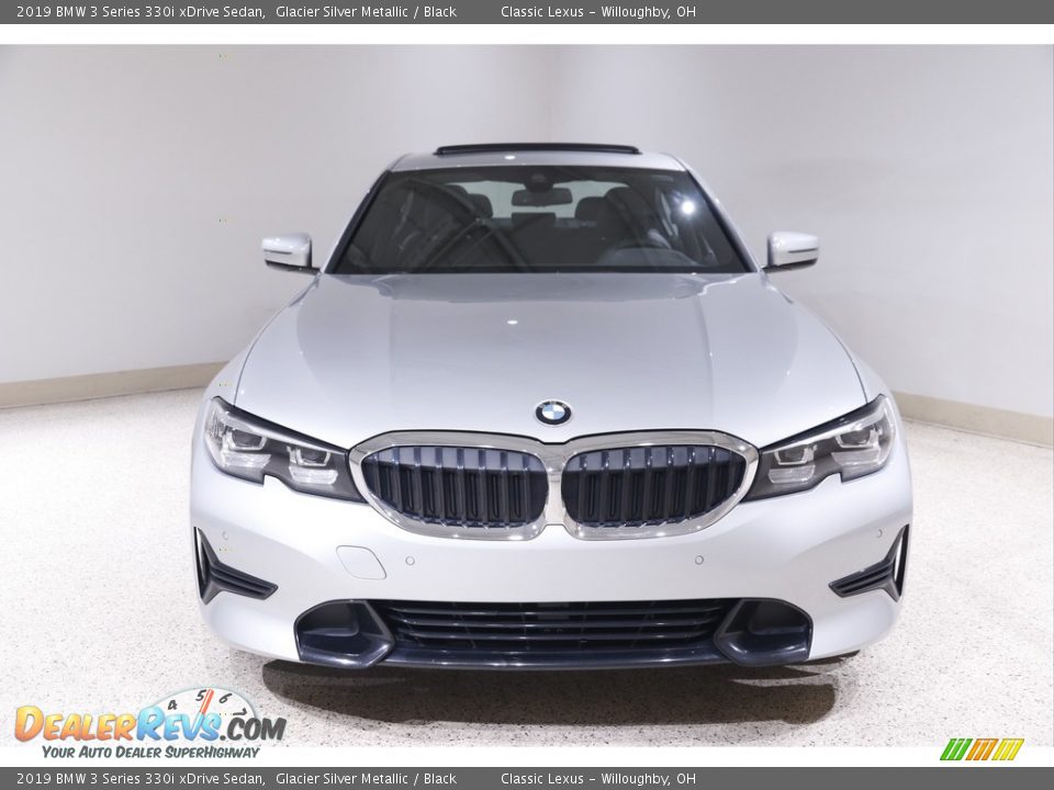 2019 BMW 3 Series 330i xDrive Sedan Glacier Silver Metallic / Black Photo #2