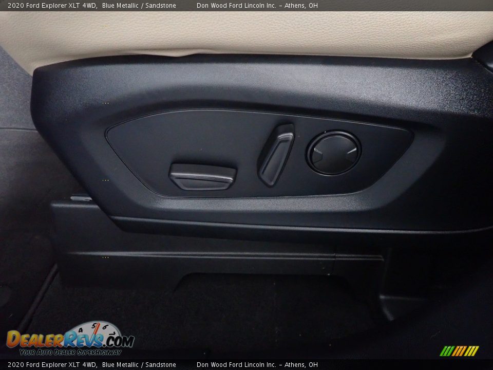 2020 Ford Explorer XLT 4WD Blue Metallic / Sandstone Photo #25