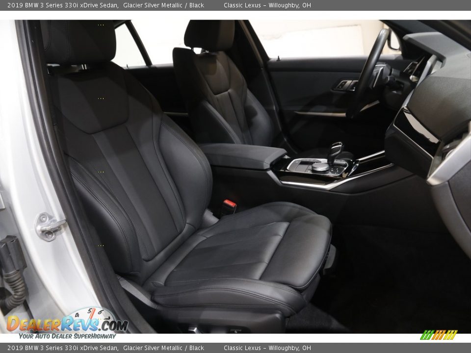2019 BMW 3 Series 330i xDrive Sedan Glacier Silver Metallic / Black Photo #17