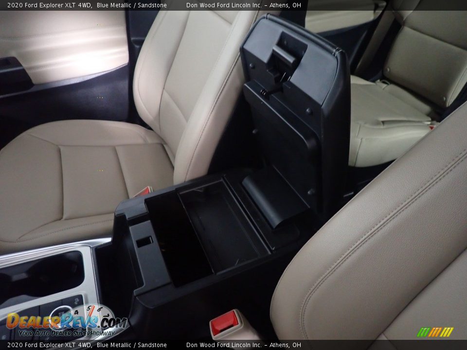 2020 Ford Explorer XLT 4WD Blue Metallic / Sandstone Photo #35