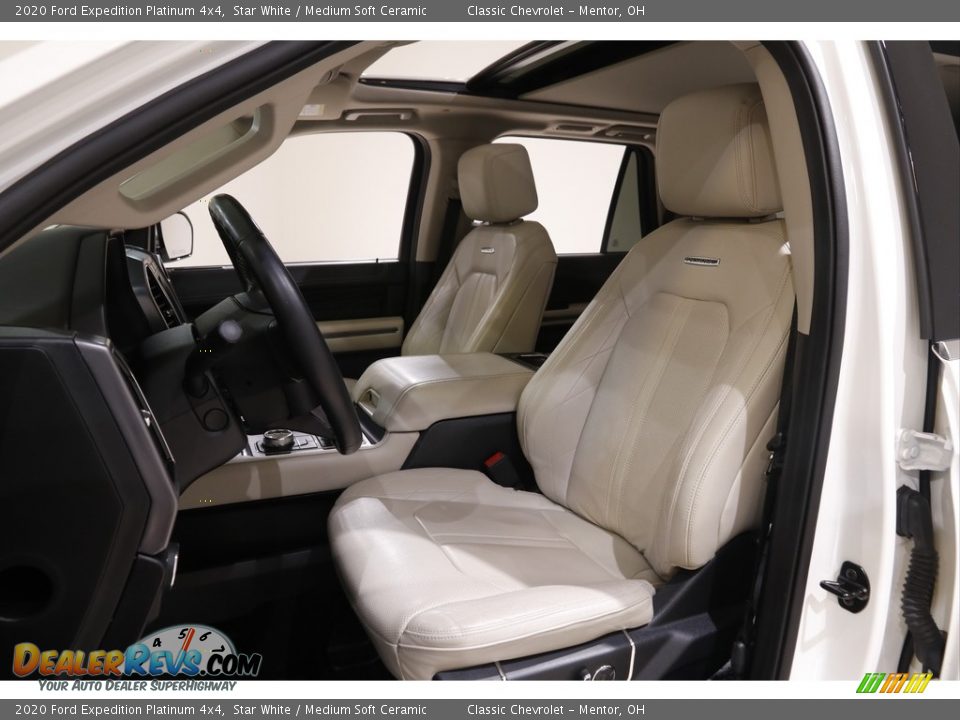 Front Seat of 2020 Ford Expedition Platinum 4x4 Photo #7