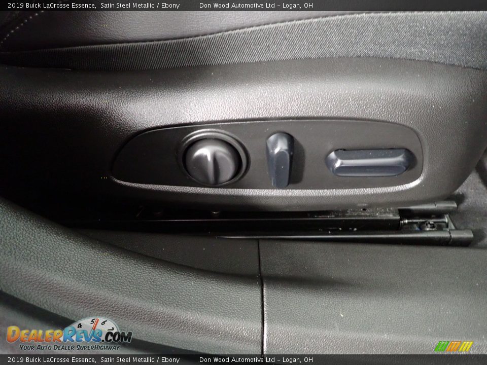 2019 Buick LaCrosse Essence Satin Steel Metallic / Ebony Photo #35