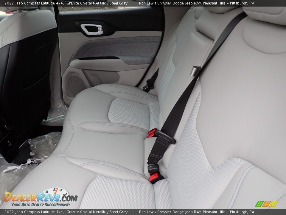 2022 Jeep Compass Latitude 4x4 Granite Crystal Metallic / Steel Gray Photo #12