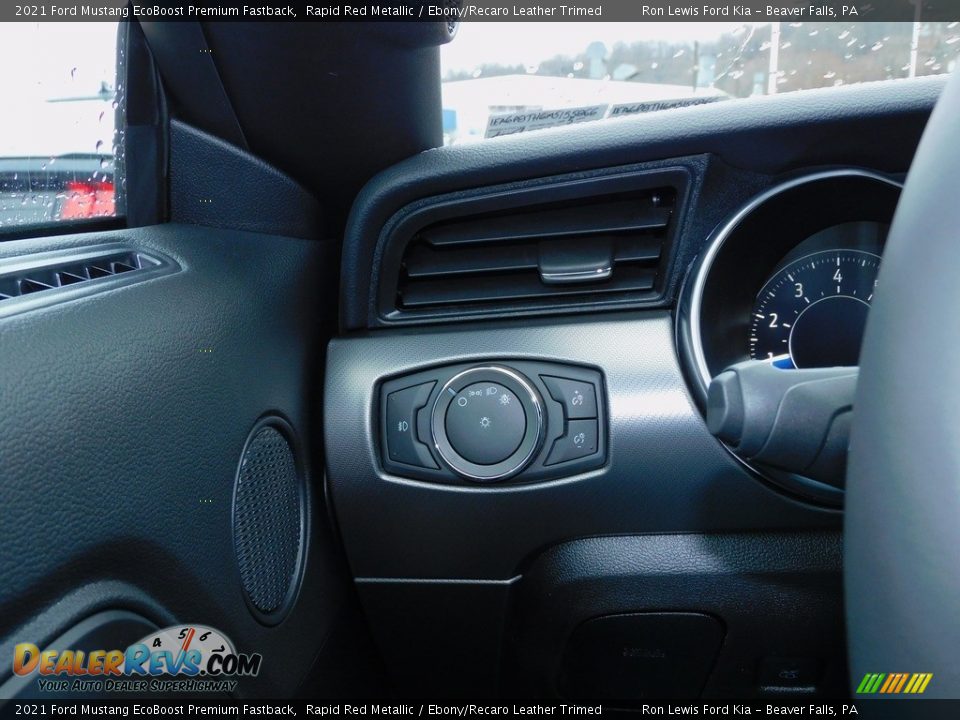 2021 Ford Mustang EcoBoost Premium Fastback Rapid Red Metallic / Ebony/Recaro Leather Trimed Photo #18