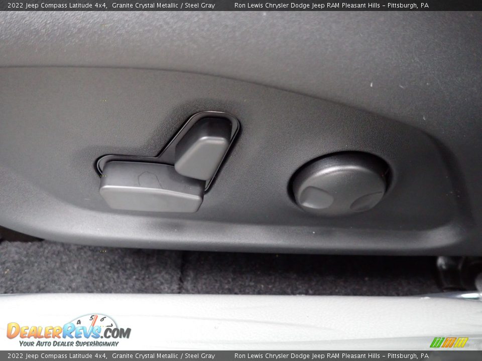 2022 Jeep Compass Latitude 4x4 Granite Crystal Metallic / Steel Gray Photo #16