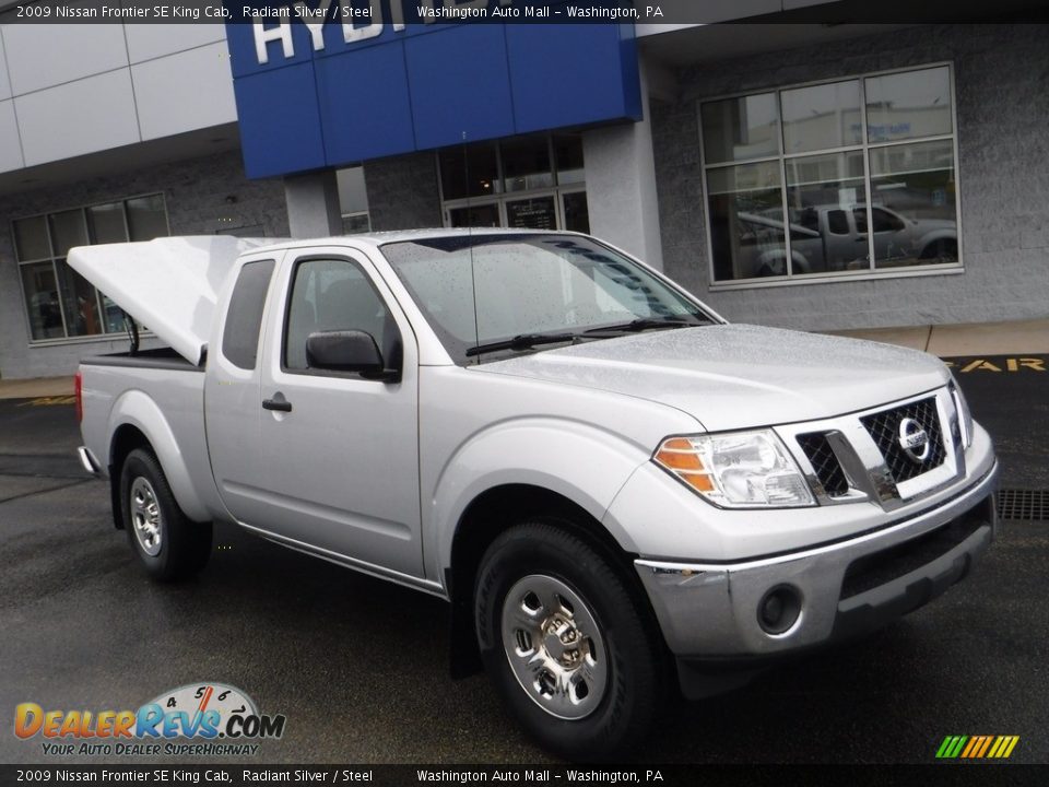 2009 Nissan Frontier SE King Cab Radiant Silver / Steel Photo #1